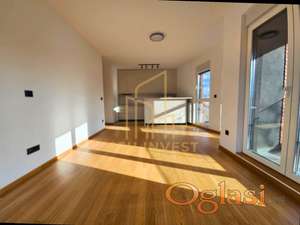 Četvorosoban stan 90 m2 sa panoramskim pogledom i garažnim mestom